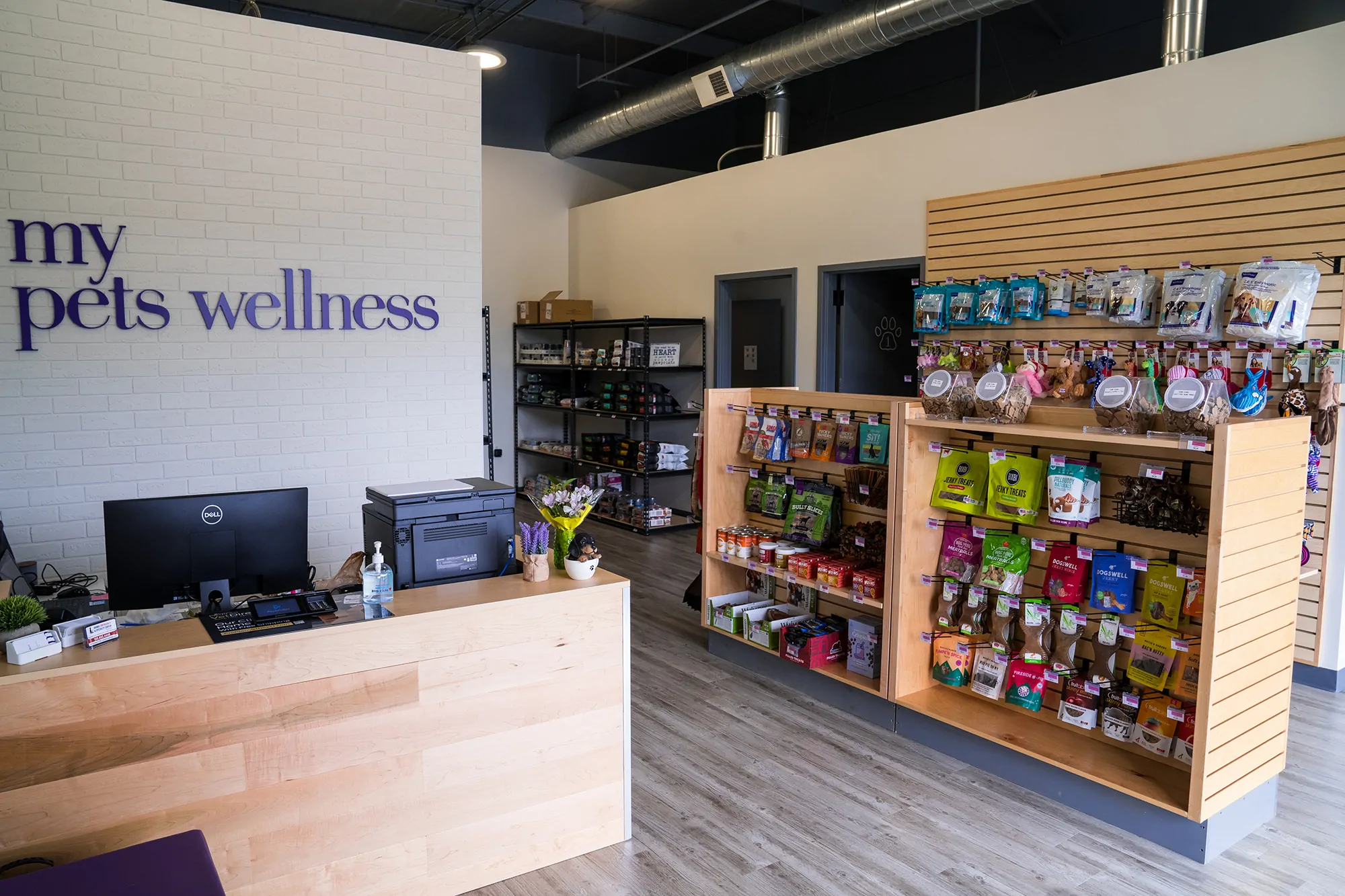 my pets wellness lobby with reception and retail
